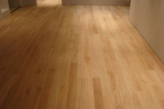 Deska dąb gatunek I | lakierowana | Apartament City Park Poznań